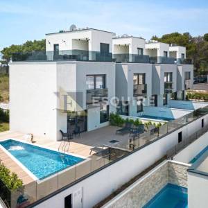 ČIOVO - TROGIR Four modern Villas - Exclusively