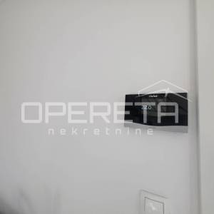 Črnomerec, 85m2, 4-soban, terasa 80 m2, vrt i voćnjak 300m2, garaža 20 m2