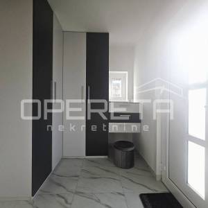 Črnomerec, 85m2, 4-soban, terasa 80 m2, vrt i voćnjak 300m2, garaža 20 m2