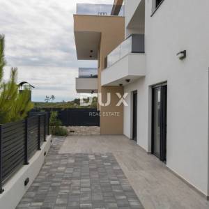 DALMACIJA, MURTER - Apartman s pogledom na more