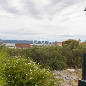 DALMACIJA, MURTER - Apartman s pogledom na more