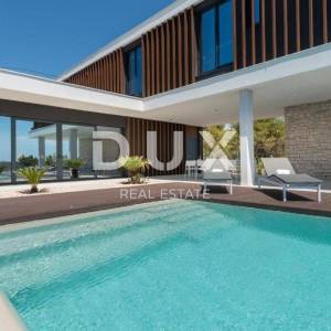 DALMACIJA, PRIMOŠTEN - Ekskluzivna dizajnerska vila s infinity bazenom i panoramskim pogledom na more