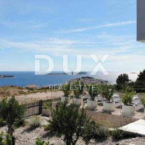 DALMACIJA, PRIMOŠTEN - Ekskluzivna dizajnerska vila s infinity bazenom i panoramskim pogledom na more