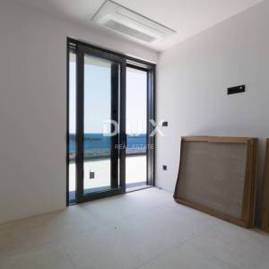 DALMACIJA, PRIMOŠTEN - Penthouse sa panoramskim pogledom!