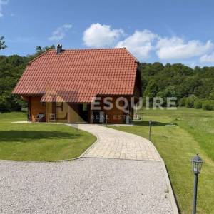 DELNICE Kuća za odmor na parceli od 2700m2