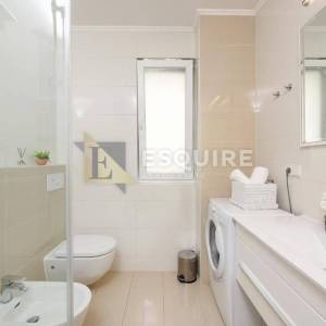 DIKLO - Dvosoban stan s vrtom 150m od mora - 131m2