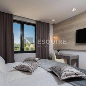 DIKLO - Luksuzna vila s bazenom i panoramskim pogledom - 453m2