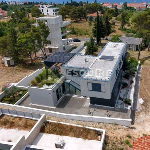 DIKLO - Luksuzna vila s bazenom i panoramskim pogledom - 453m2