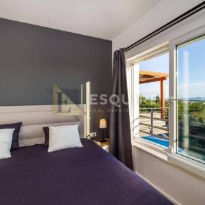 DIKLO - Vila s bazenom i panoramskim pogledom na more  i otoke - 200m2