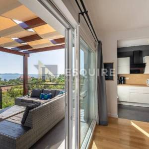 DIKLO - Vila s bazenom i panoramskim pogledom na more  i otoke - 200m2