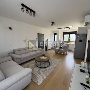 DIKLOVAC - Dvosoban stan na 1. katu + garaža - 76m2