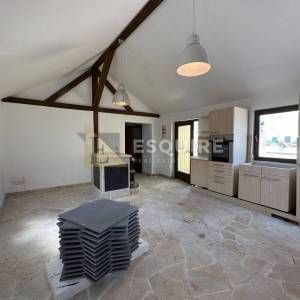 DONJA JAGODNJA - Apartmanska kuća s bazenom - 540m2