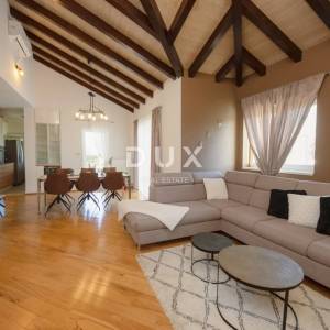 Dubrava kod Šibenika, samostojeća kuća, 282 m² s bazenom