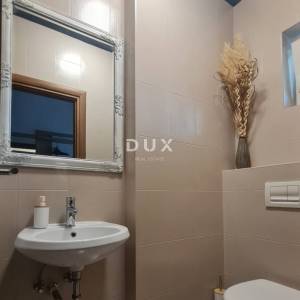 Dubrava kod Šibenika, samostojeća kuća, 282 m² s bazenom