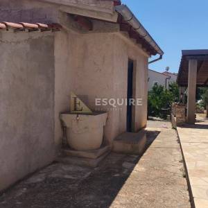 DUGI OTOK - VERUNIĆ Kuća sa dvije stambene jedinice - 80m2