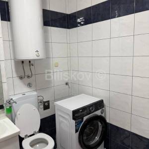 Duilovo Split dugoročan najam, garažno mjesto