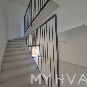 Dvoetažni apartman sa pogledom na more S2
