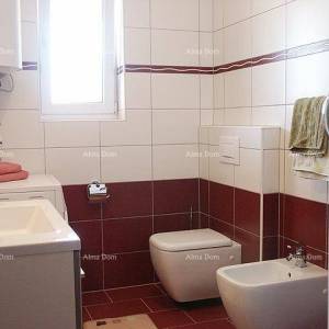 Dvojna kuća sa bazenom, Umag, okolica, Istra (A)