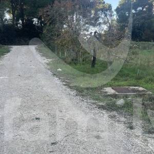 EKSKLUZIVNO GRAĐEVINSKO ZEMLJIŠTE STAMBENE NAMJENE