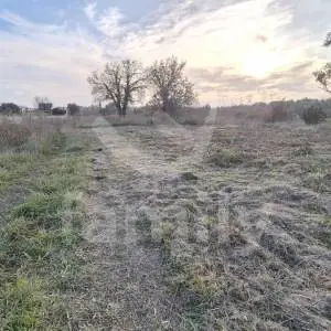 EKSKLUZIVNO POLJOPRIVREDNO ZEMLJIŠTE NA RUBU URBANIZACIJE