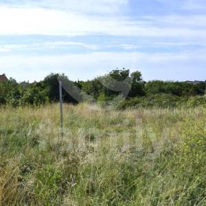 EKSKLUZIVNO UNIKATNO GRAĐEVINSKO ZEMLJIŠTE SA POGLEDOM NA MORE NA SAMO 250 m DO PLAŽE