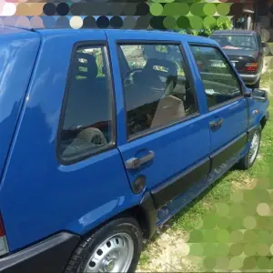 Fiat Uno 1.0 e.i Fabrički kao novo