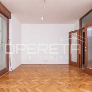 FOLNEGOVIĆEVO NASELJE, 49m2