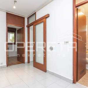 FOLNEGOVIĆEVO NASELJE, 49m2