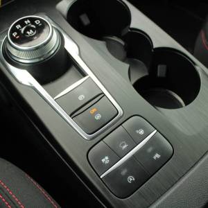Ford Kuga 2.0 TDCi AUTOMATIK ST Line *NAVIGACIJA, KAMERA, HEAD-UP*