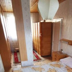 GORSKI KOTAR, SKRAD - Kuća s većom okućnicom