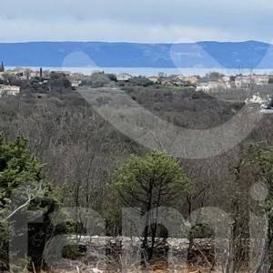 GRAĐEVINSKA PARCELA SA POGLEDOM NA MORE