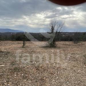 GRAĐEVINSKA PARCELA SA POGLEDOM NA MORE