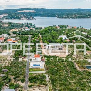 Građevinska parcela uz more i pogledom na more, 721 m2, Nečujam, Šolta