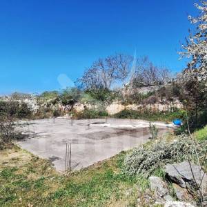GRAĐEVINSKA ZEMLJIŠTA SA PROJEKTIMA NA MIRNOJ LOKACIJI
