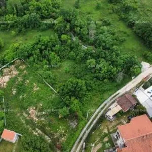 Građevinsko zemljište 1.435 m² u okolici Svetog Lovreča