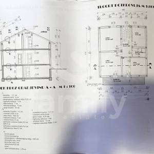 GRAĐEVINSKO ZEMLJIŠTE SA ISHODOVANOM GRAĐEVINSKOM DOZVOLOM