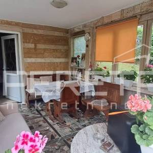 GUDCI – SAMOSTOJEĆA KUĆA S BAZENOM NA PARCELI OD 1.120 m²