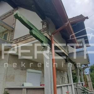 GUDCI – SAMOSTOJEĆA KUĆA S BAZENOM NA PARCELI OD 1.120 m²