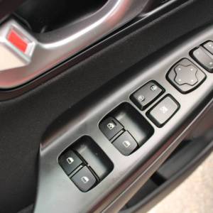 Hyundai Kona 1.6 Hybrid AUTOMATIK *HEAD-UP, NAVIGACIJA, KAMERA*