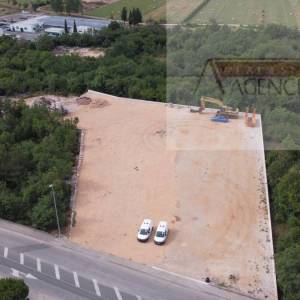 Imotski najam građevinskog zemljišta 4000 m2 - NOVO!!!
