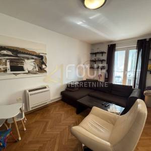 Istra, Fažana, stan u centru, 65.59m2