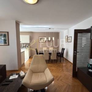 Istra, Fažana, stan u centru, 65.59m2