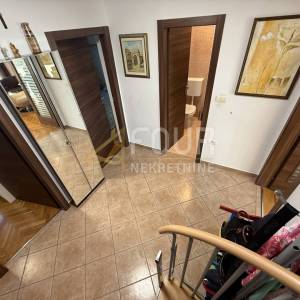 Istra, Fažana, stan u centru, 65.59m2