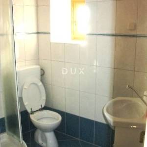 ISTRA, GLAVANI - Dvije autohtone kamene kuće + PP!
