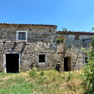 ISTRA, LABIN - Kamena kuća s glavnim projektom za rekonstrukciju