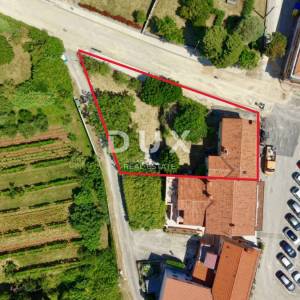 ISTRA, LABIN – Kuća na dvije etaže s vrtom
