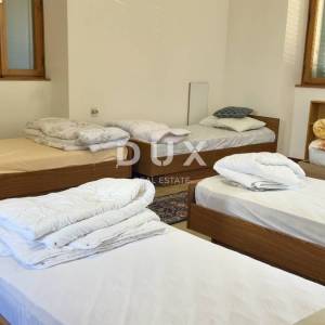ISTRA, LABIN – Kuća na dvije etaže s vrtom
