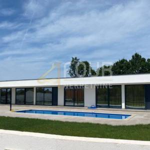 Istra, Labin - okolica, samostojeća kuća s bazenom, novogradnja