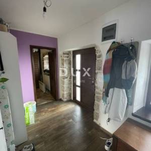 ISTRA, LABIN - Renovirana kamena kuća s dvije stambene jedinice