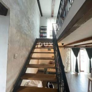 ISTRA, LABIN - Renovirana kamena kuća s dvije stambene jedinice